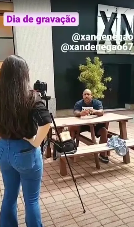 Gravação de conteúdo com Xande Negão